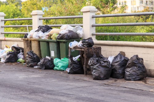 Customized waste removal solutions for businesses